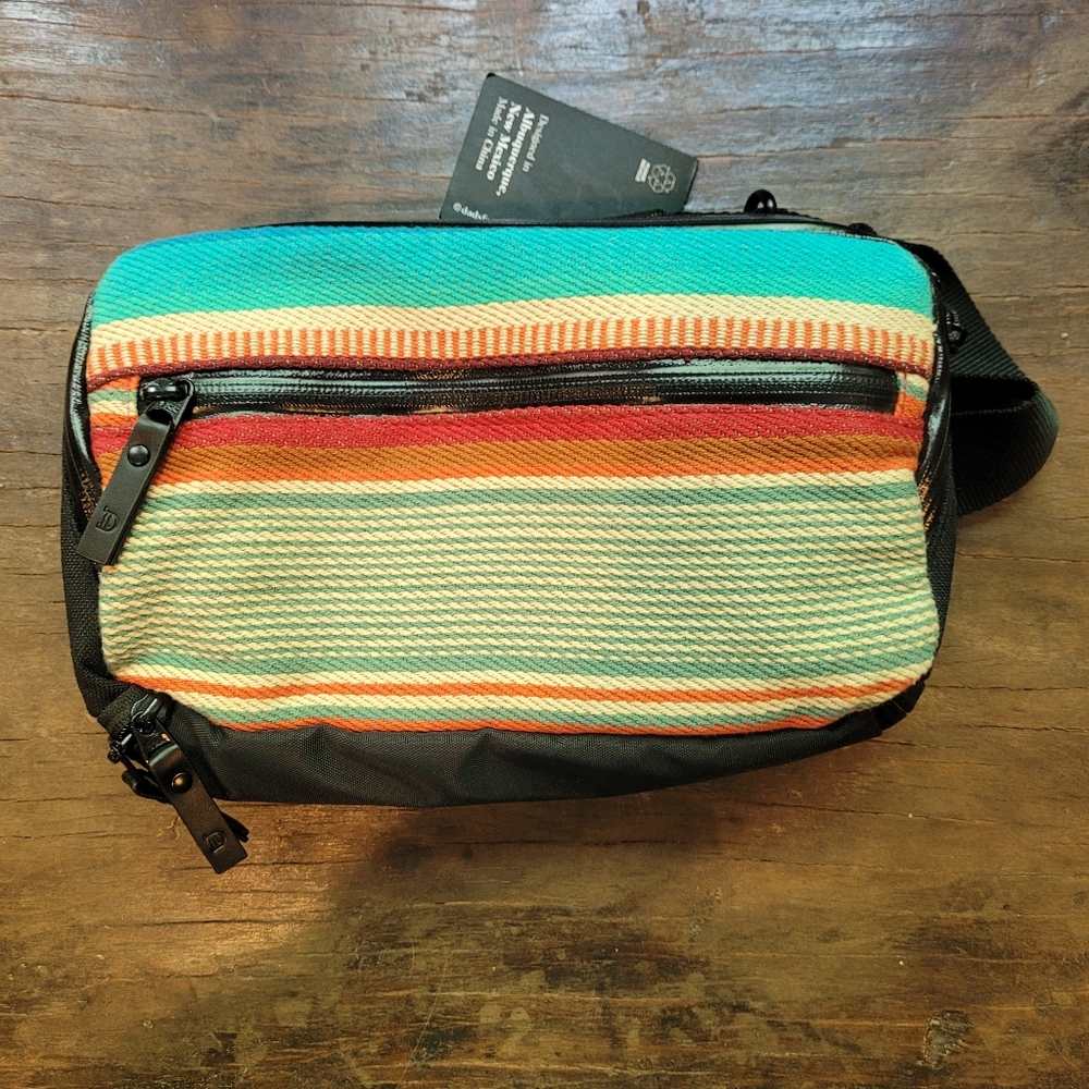 DadsFanny: Taos design